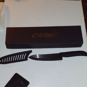 Sendaist Utility/Chef Ceramic Knife NWT in Gift Box